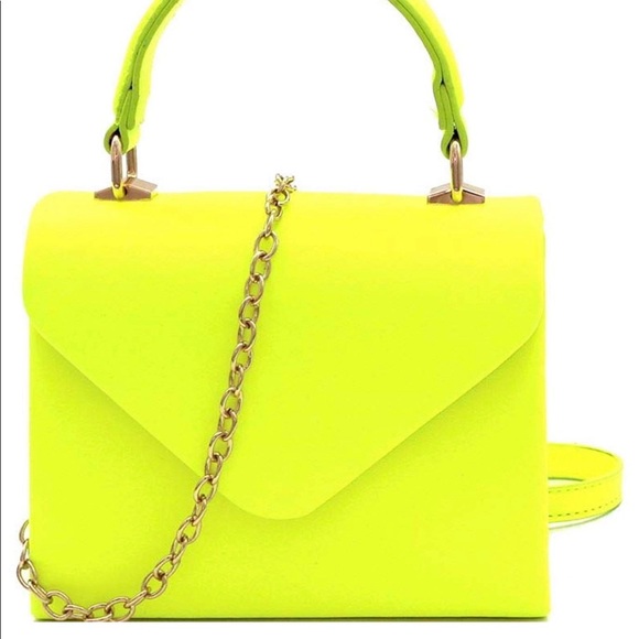 Letting It All Out Style Bundle. All included. - Picture 7 of 8